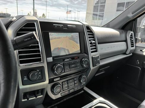 Used 2017 Ford F350 Lariat w/ Lariat Ultimate Package image 20