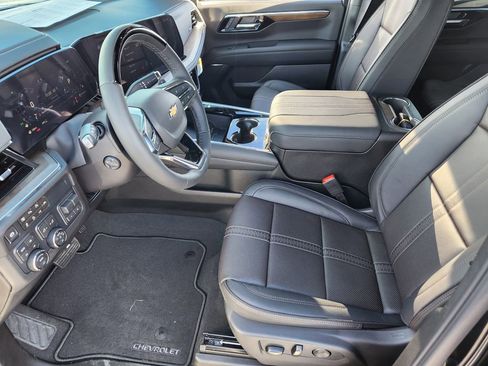 New 2026 Chevrolet Tahoe High Country AWD/4WD image 7