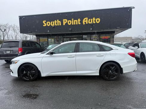 Used 2022 Honda Accord Sport image 6