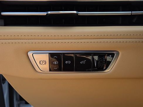 Certified 2026 Cadillac Escalade IQ Luxury 2 AWD/4WD image 25