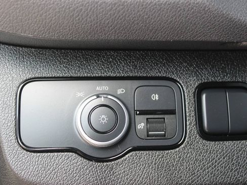 Used 2026 Mercedes-Benz Sprinter 2500 image 30