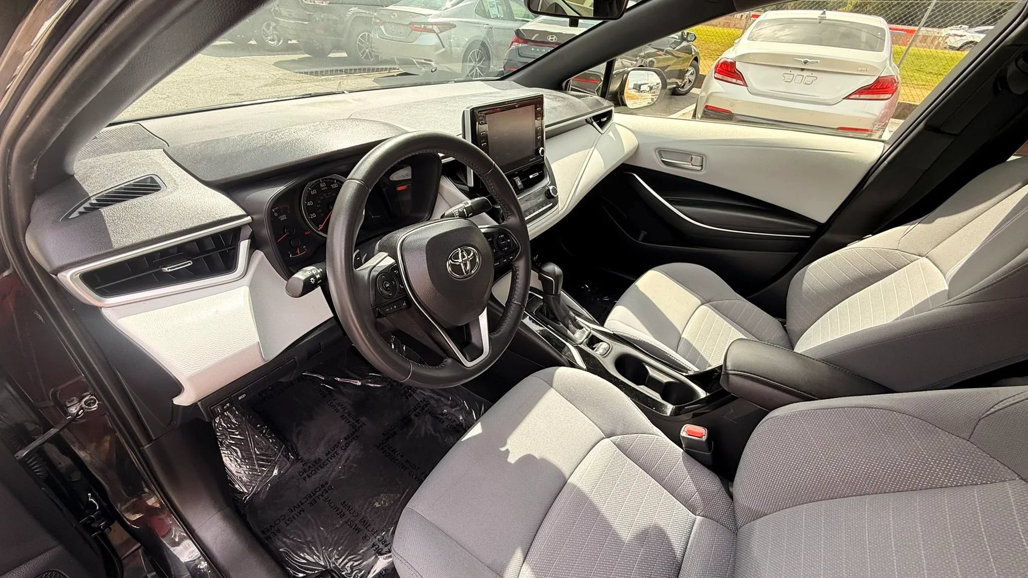 Used 2021 Toyota Corolla SE FWD image 8
