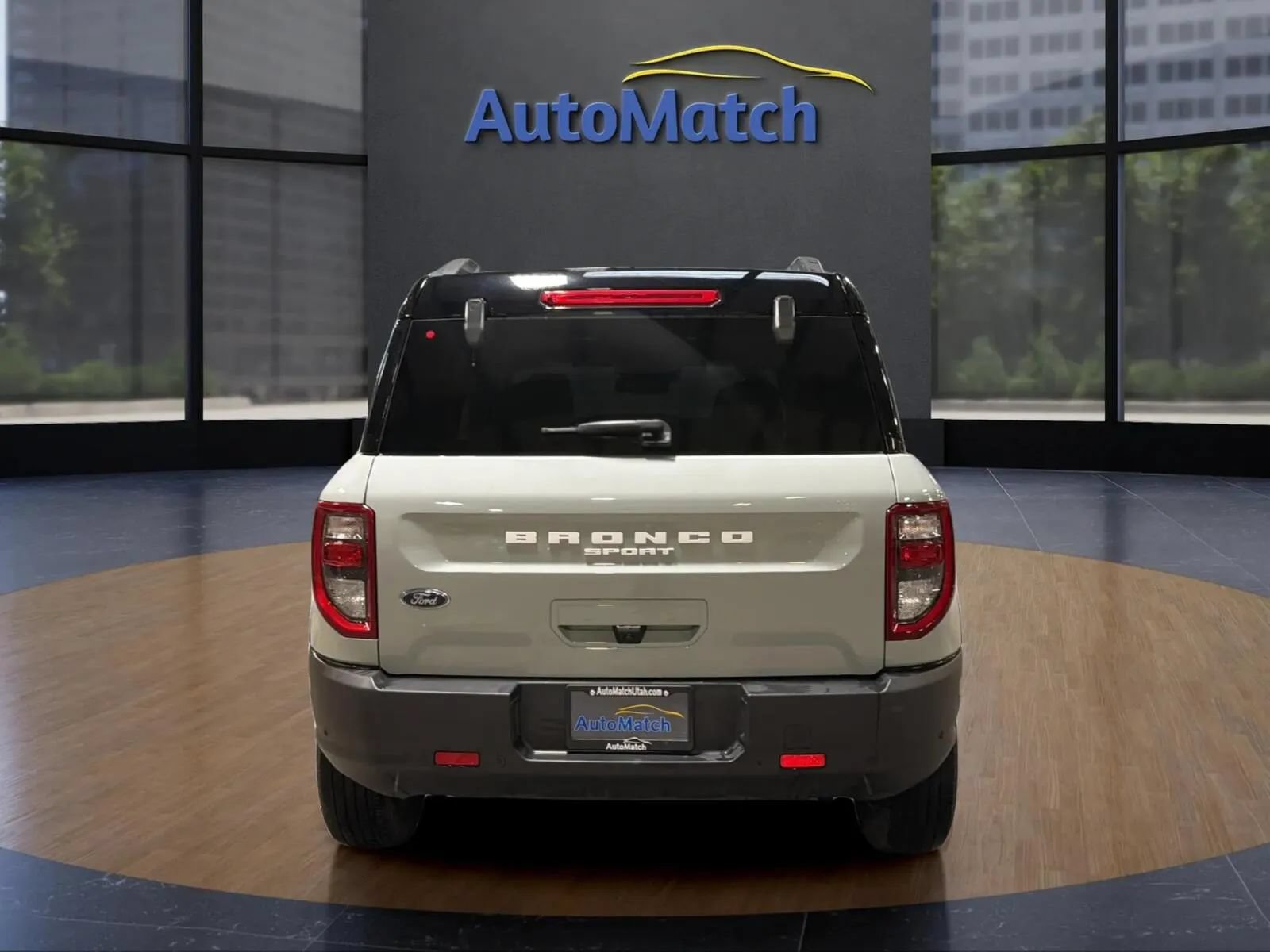 Used 2024 Ford Bronco Sport Outer Banks w/ Tech Package AWD/4WD image 10