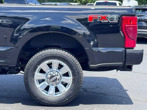 Used 2022 Ford F350 Platinum AWD/4WD image 40