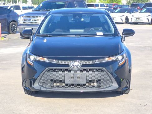 Used 2022 Toyota Corolla LE FWD image 9