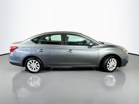 Used 2019 Nissan Sentra SV FWD image 8