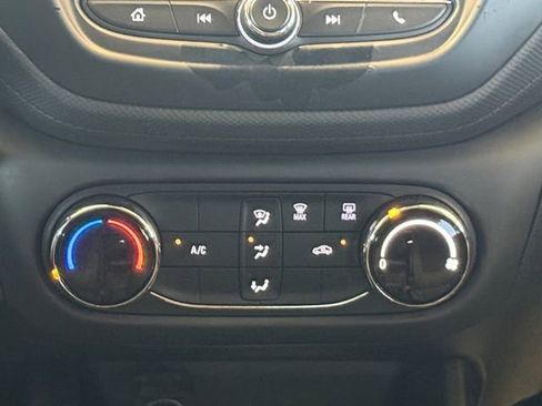 Used 2022 Chevrolet TrailBlazer LS image 4