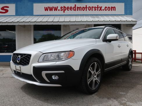 Used 2015 Volvo XC70 T6 Platinum w/ Climate Package AWD/4WD image 5