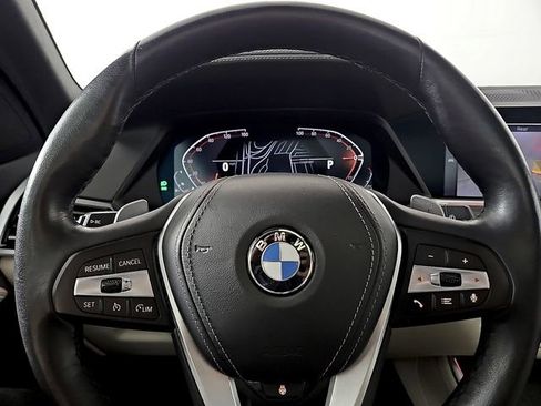 Used 2022 BMW X5 sDrive40i w/ Executive Package image 19