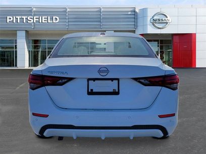 New 2025 Nissan Sentra SV w/ All-Weather Package