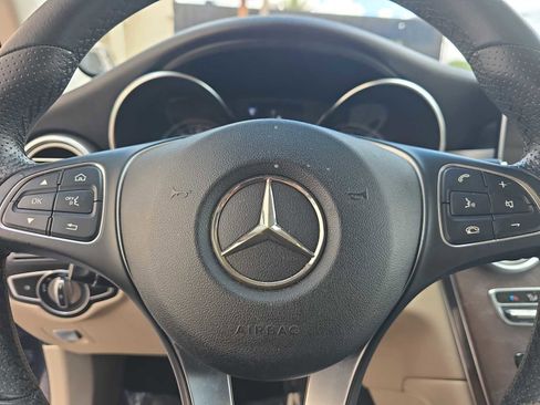 Used 2019 Mercedes-Benz GLC 300 image 20