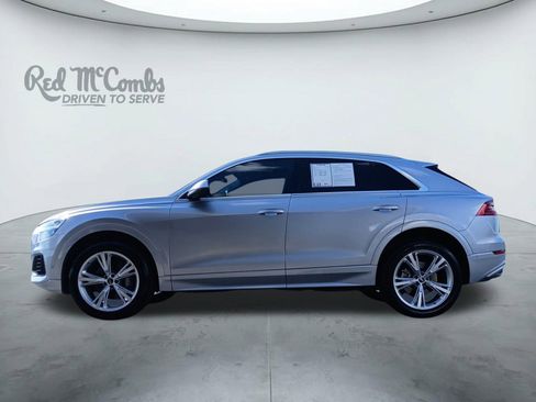 Used 2022 Audi Q8 Premium Plus w/ Premium Plus Package image 2