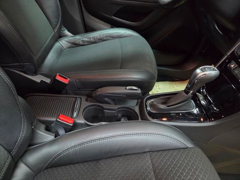 Used 2017 Buick Encore Preferred image 25