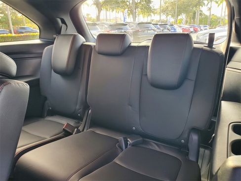 Used 2023 Honda Odyssey Sport image 14