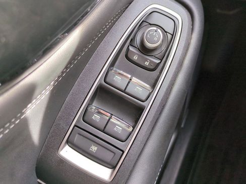 Used 2023 Subaru Outback Limited image 25