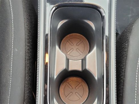 Certified 2023 Nissan Kicks SV image 27