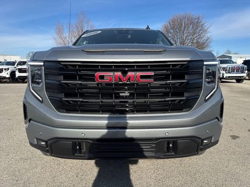 New 2026 GMC Sierra 1500 Elevation w/ Elevation Premium Package image 9