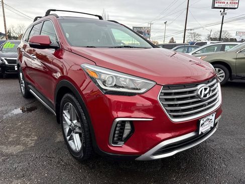 Used 2017 Hyundai Santa Fe Limited image 4