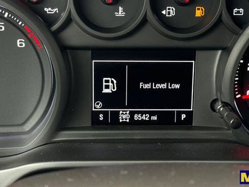 Certified 2025 Chevrolet Silverado 1500 Custom image 28