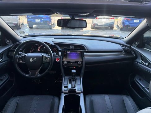 Used 2018 Honda Civic Sport Touring image 14