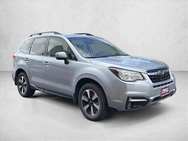 Used 2017 Subaru Forester 2.5i Premium AWD/4WD image 3