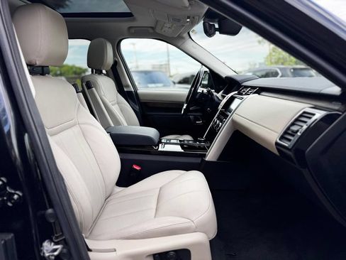 Used 2018 Land Rover Discovery HSE AWD/4WD image 27