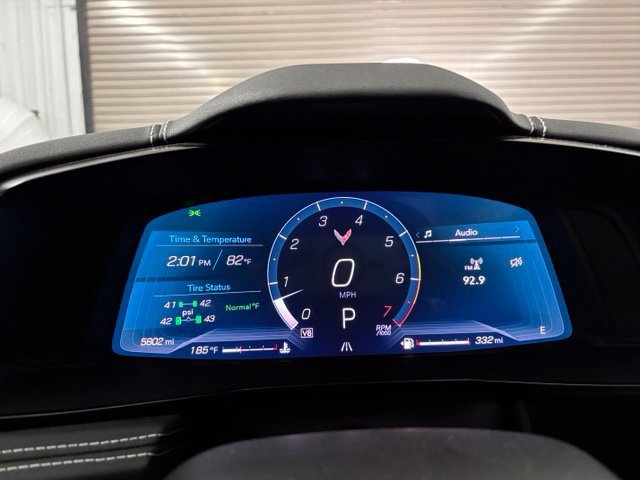 Used 2024 Chevrolet Corvette Stingray Convertible w/ Z51 Performance Package RWD image 19