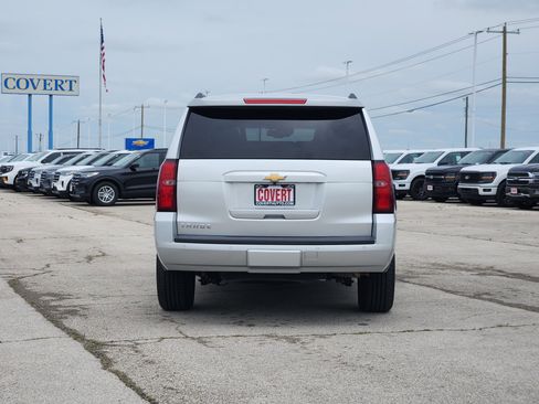 Used 2018 Chevrolet Tahoe LT w/ Luxury Package RWD image 6