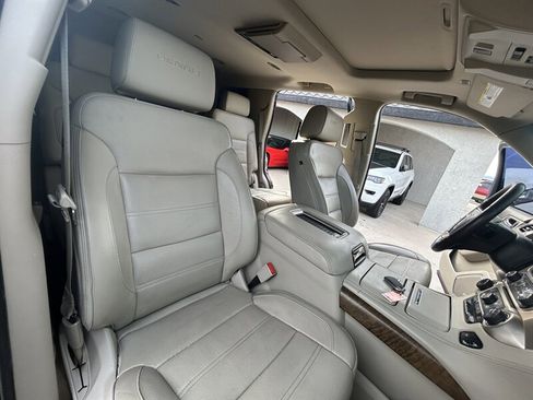 Used 2018 GMC Yukon Denali w/ Denali Ultimate Package image 30