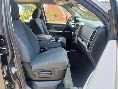 Used 2014 RAM 1500 Classic SLT RWD image 20