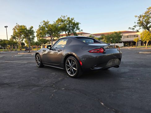 Used 2017 MAZDA MX-5 Miata RF Grand Touring RWD image 7