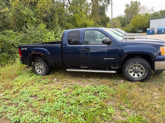 Used 2010 GMC Sierra 1500 SL AWD/4WD image 4