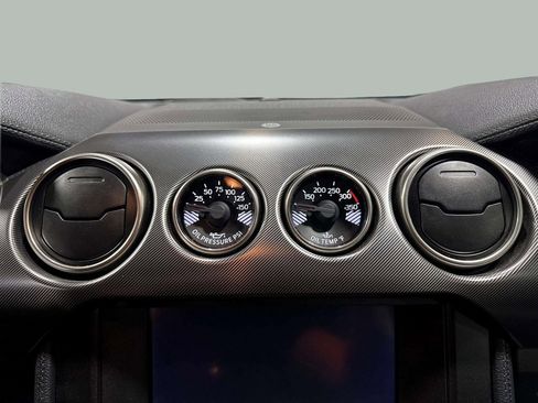 Used 2019 Ford Mustang Shelby GT350 w/ Technology Package image 14