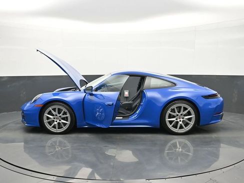 Certified 2025 Porsche 911 Carrera S RWD image 27