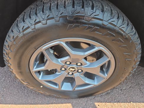 Used 2021 Ford Bronco Sport Badlands w/ Badlands Package AWD/4WD image 12