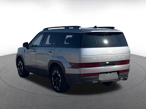 Used 2025 Hyundai Santa Fe SEL image 11