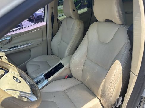 Used 2011 Volvo XC60 3.2 FWD image 13