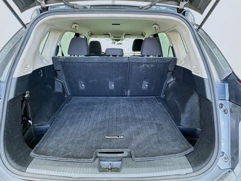 Used 2021 Nissan Rogue S FWD image 17