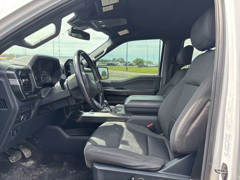 Used 2021 Ford F150 XLT w/ Equipment Group 302A High AWD/4WD image 9
