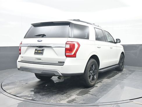 Used 2021 Ford Expedition XLT image 6