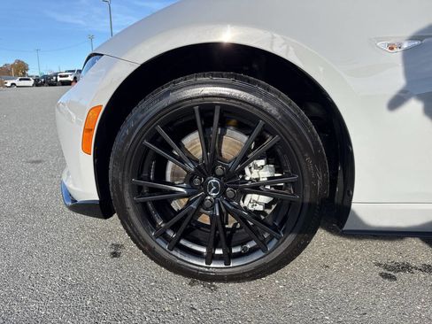 Used 2024 MAZDA MX-5 Miata Club image 33