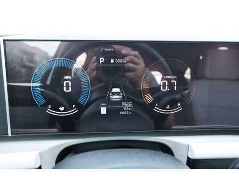 Certified 2025 Hyundai Tucson SEL image 16