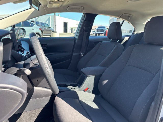 Used 2024 Toyota Corolla LE FWD image 11