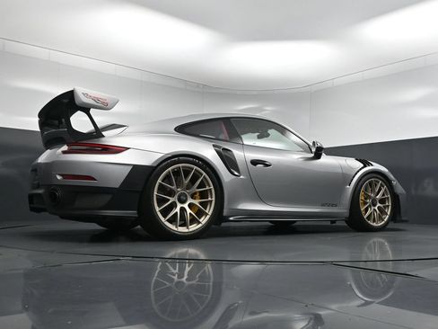 Used 2018 Porsche 911 GT2 RS RWD image 26
