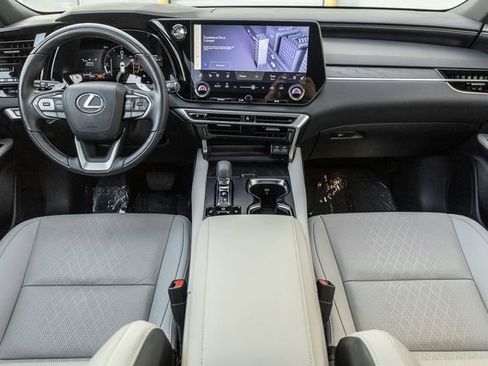 Used 2025 Lexus RX 350 Premium Plus image 6