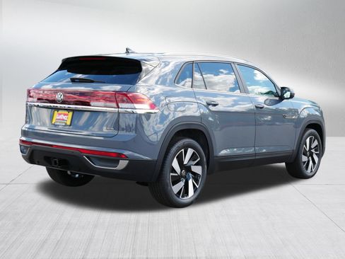 New 2026 Volkswagen Atlas Cross Sport SE AWD/4WD image 3