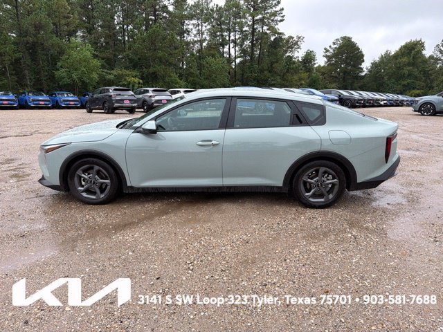 Certified 2025 Kia K4 FWD image 6