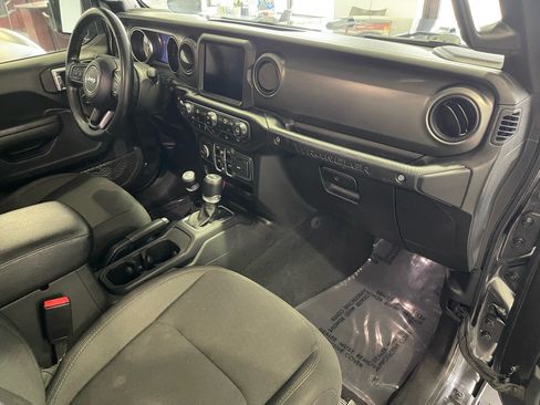 Used 2022 Jeep Wrangler Unlimited Sport AWD/4WD image 34