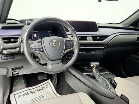 Used 2019 Lexus UX 200 w/ Accessory Package 2 image 13