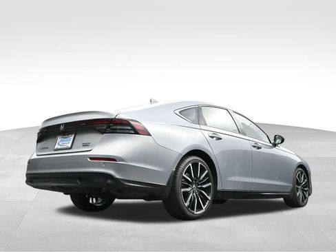 Used 2025 Honda Accord Touring image 44